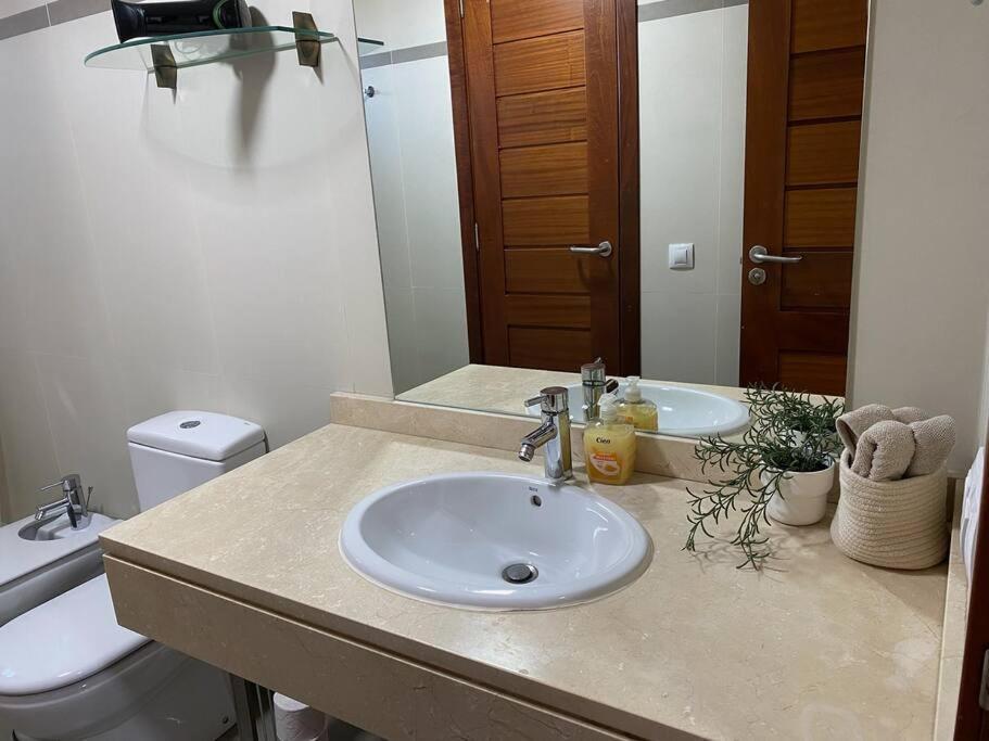 Casa Marla Mit 3 Schlafzimmern Und 2 Badezimmern بْوُرتو كاليرو المظهر الخارجي الصورة