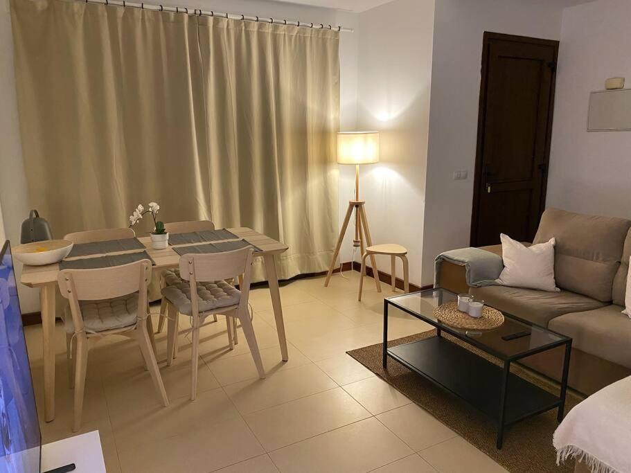Casa Marla Mit 3 Schlafzimmern Und 2 Badezimmern بْوُرتو كاليرو المظهر الخارجي الصورة