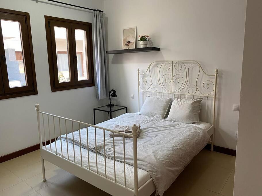 Casa Marla Mit 3 Schlafzimmern Und 2 Badezimmern بْوُرتو كاليرو المظهر الخارجي الصورة